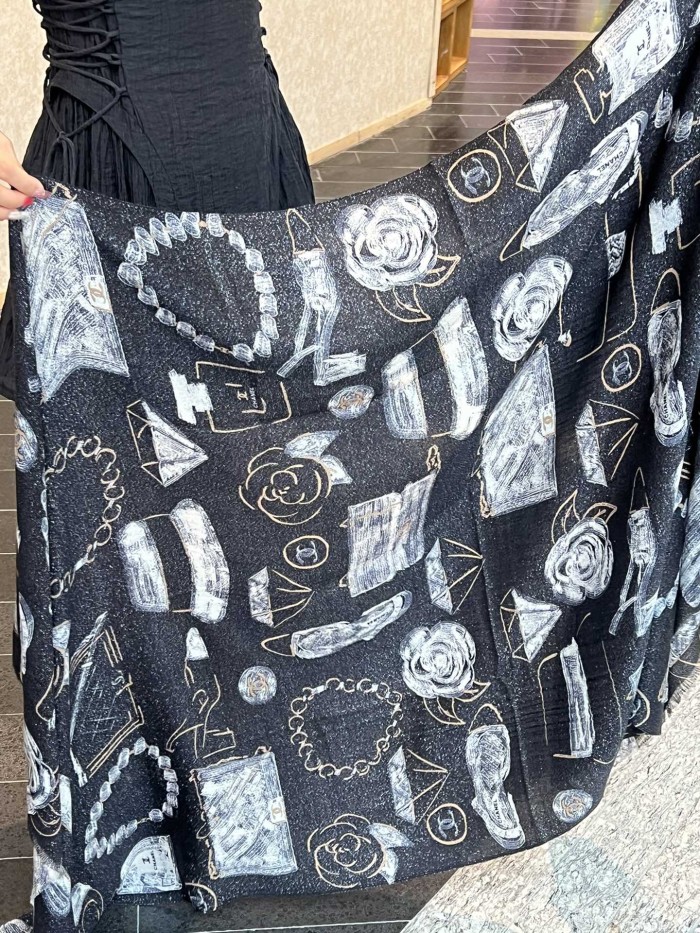 Streetwear Scarf CHANEL 325525 size：110x200cm 