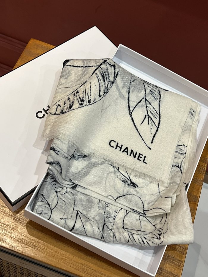 Streetwear Scarf CHANEL 325547 size：110*120cm