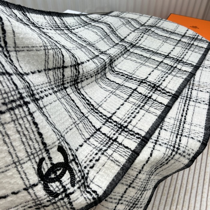 Streetwear Scarf CHANEL 325571 size：70*190cm