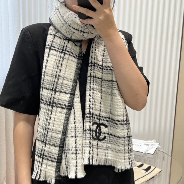 Streetwear Scarf CHANEL 325571 size：70*190cm