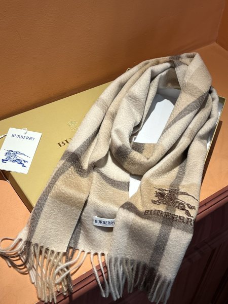 Streetwear Scarf BURBERRY 325536 size：32*180  cm
