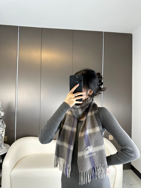 Streetwear Scarf BURBERRY 325562 size：32*180  cm