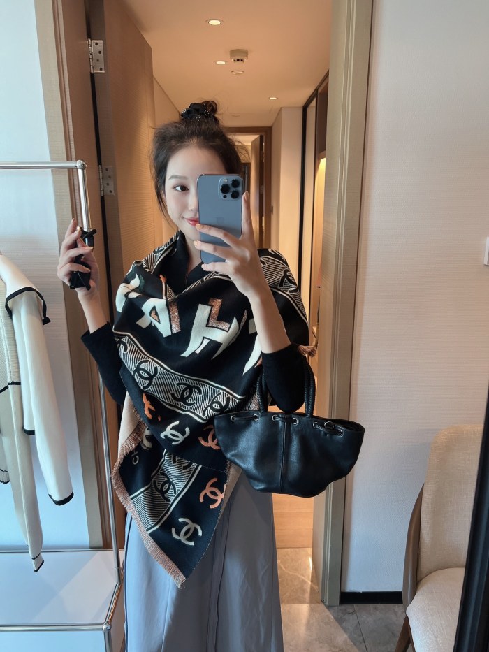 Streetwear Scarf CHANEL 325520 size：180*70cm