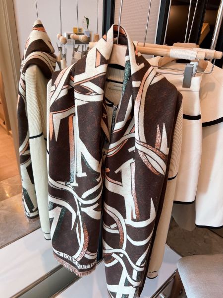 Streetwear Scarf LV 325523 SIZE:140*140cm