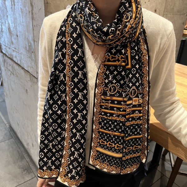 Streetwear Scarf LV 325574 SIZE:70*185cm