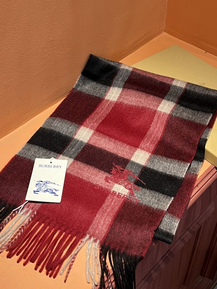 Streetwear Scarf BURBERRY 325540 size：32*180  cm
