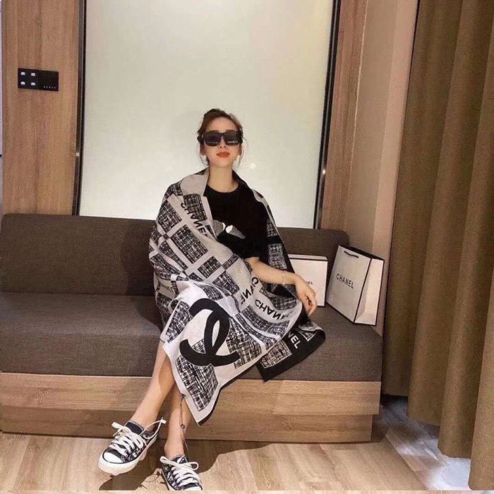 Streetwear Scarf CHANEL 329797 size：180*65cm