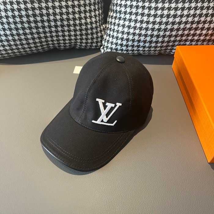 Streetwear Hat LV 325329