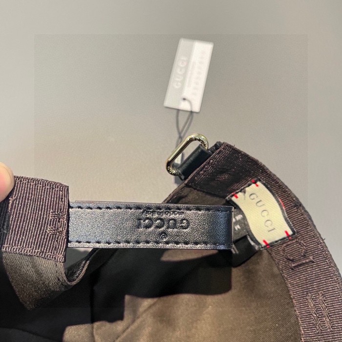 Streetwear Hat Gucci 325337