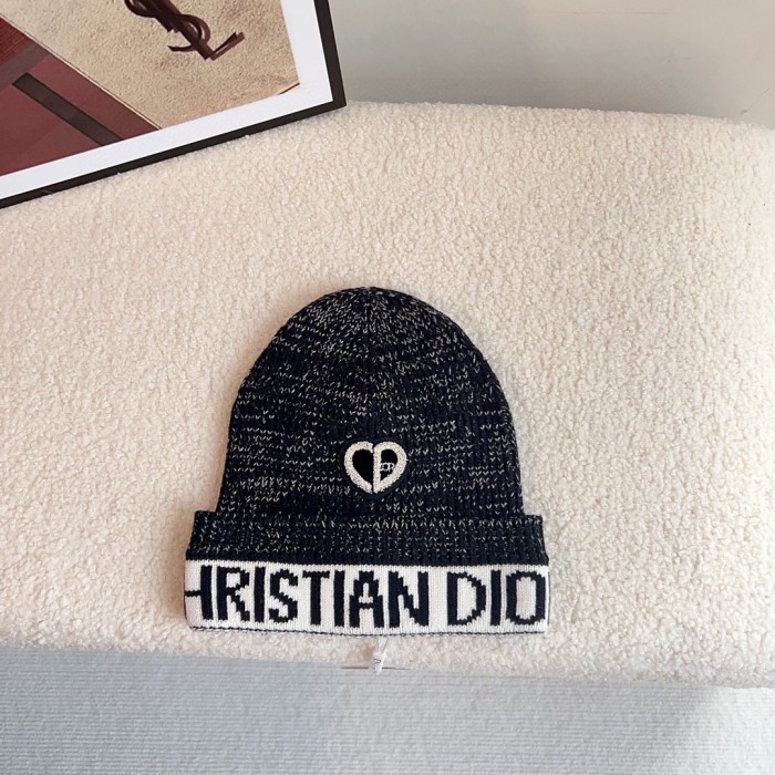 Streetwear Hat DIOR 325370