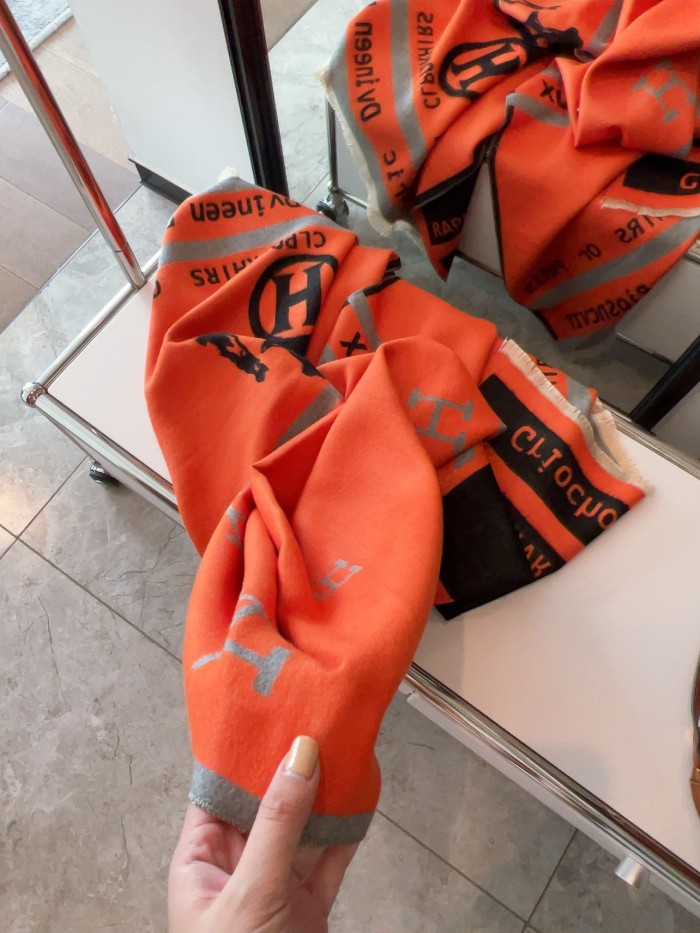Streetwear Scarf Hermes   329791 size：180*65cm