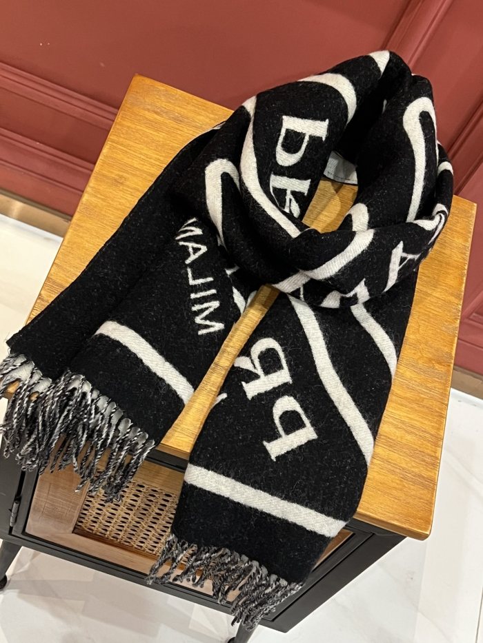 Streetwear Scarf PRADA 329802 size:200*46cm