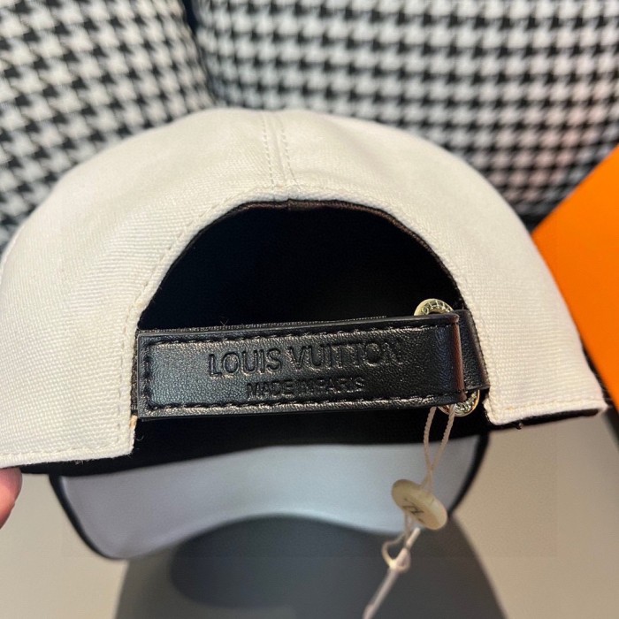 Streetwear Hat LV 325331
