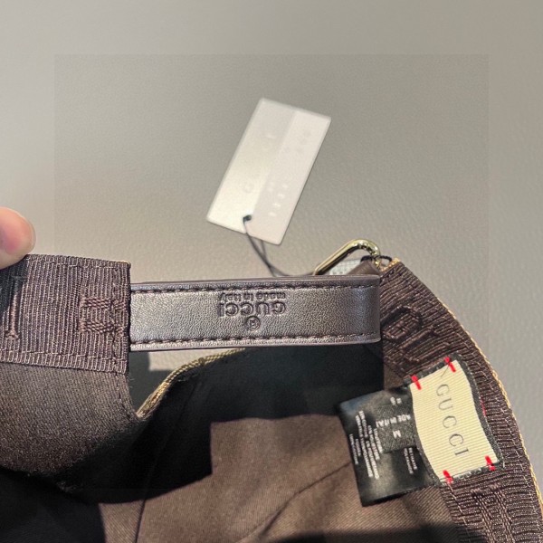 Streetwear Hat Gucci 325338
