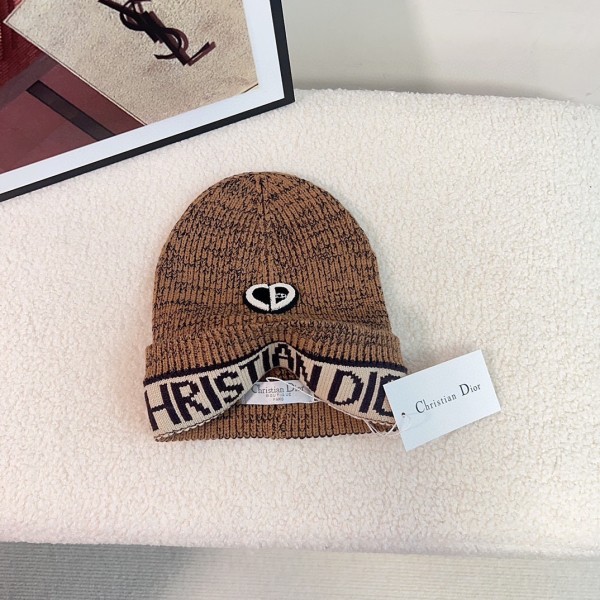 Streetwear Hat DIOR 325367