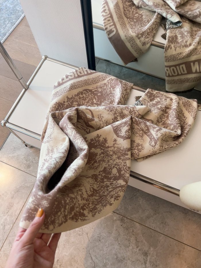 Streetwear Scarf Dior 329811 SIZE:45＊200cm