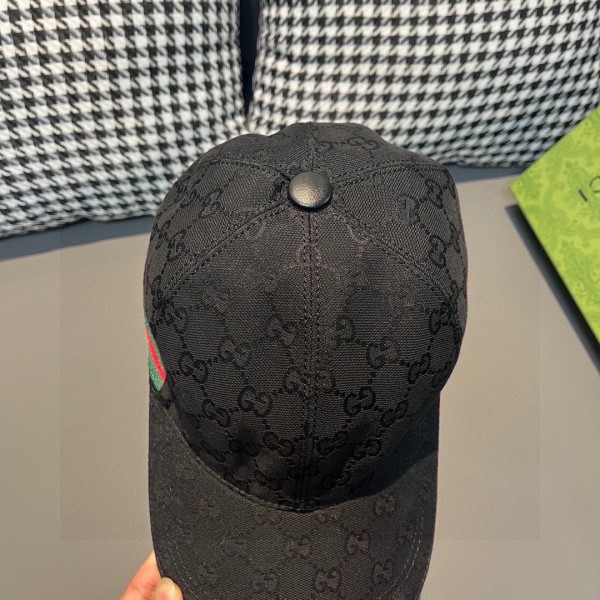 Streetwear Hat Gucci 325337