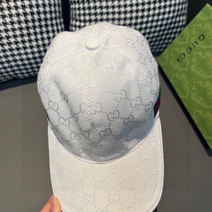 Streetwear Hat Gucci 325335