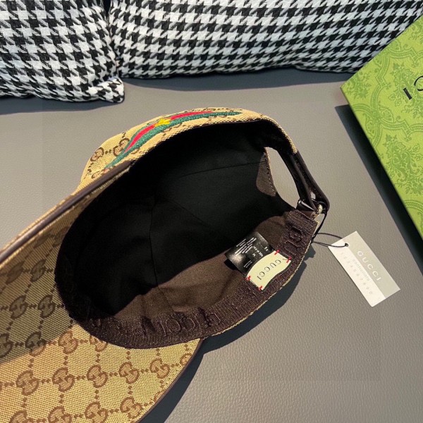 Streetwear Hat Gucci 325338