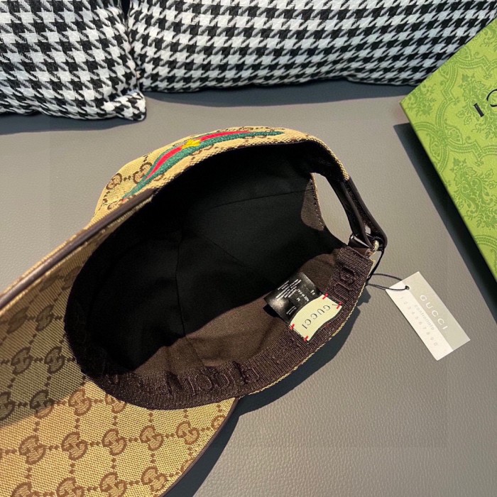 Streetwear Hat Gucci 325339
