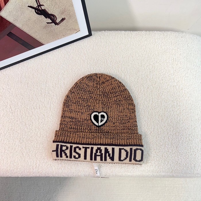 Streetwear Hat DIOR 325367