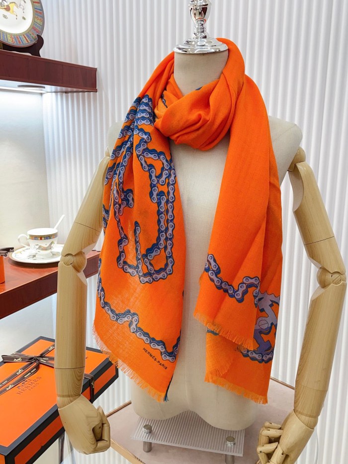 Streetwear Scarf Hermes   329755 size：180*65cm