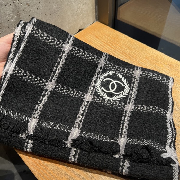 Streetwear Scarf CHANEL 329758 SIZE:30*180cm