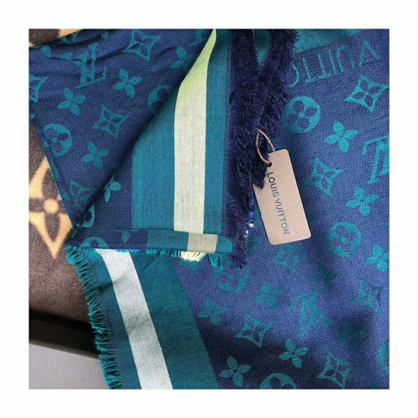 Streetwear Scarf LV 329771