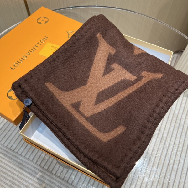 Streetwear Scarf LV  329761 SIZE:200*24cm