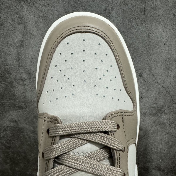 Nike Dunk Low Bone Beige (Women's)