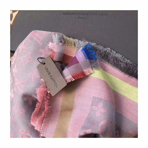 Streetwear Scarf LV 329772