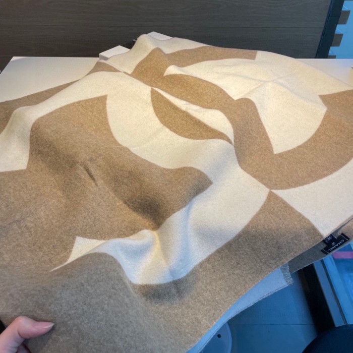 Streetwear Scarf CHANEL 329777 SIZE:70*200cm