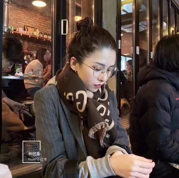 Streetwear Scarf GUCCI 329778 SIZE:190cm*65cm