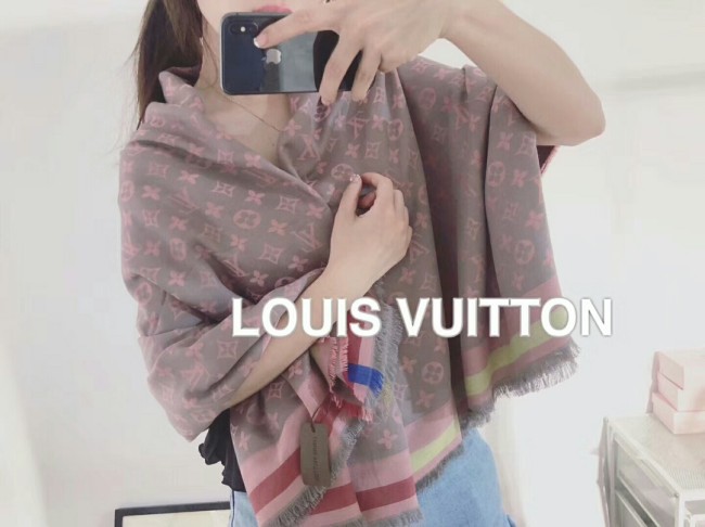 Streetwear Scarf LV 329772