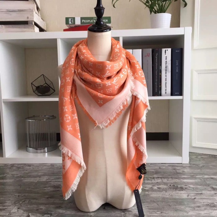 Streetwear Scarf LV 329785 SIZE:140*140cm