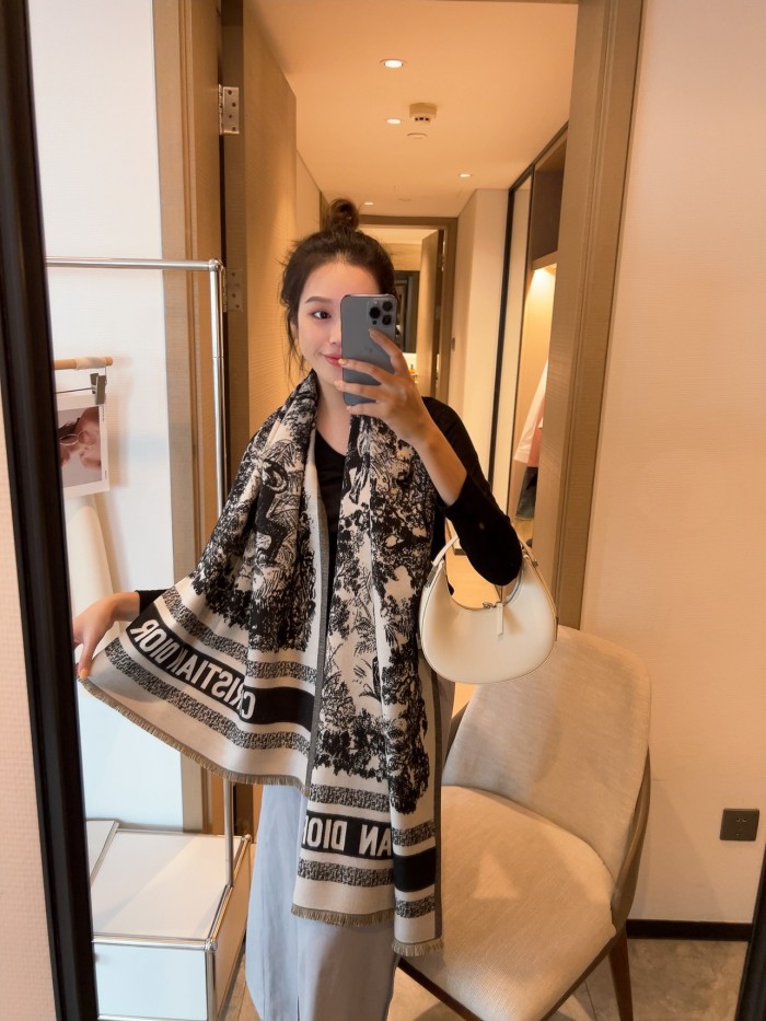 Streetwear Scarf Dior 329779 SIZE:65*185cm