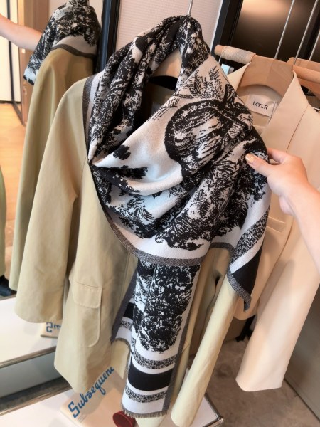 Streetwear Scarf Dior 329779 SIZE:65*185cm