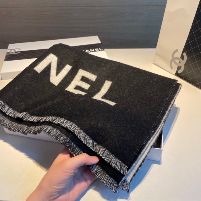 Streetwear Scarf CHANEL 329776 size：70*200cm