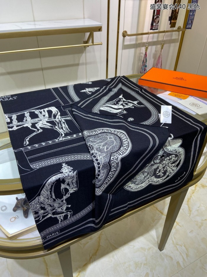 Streetwear Scarf Hermes   329673 size：140cm*140cm