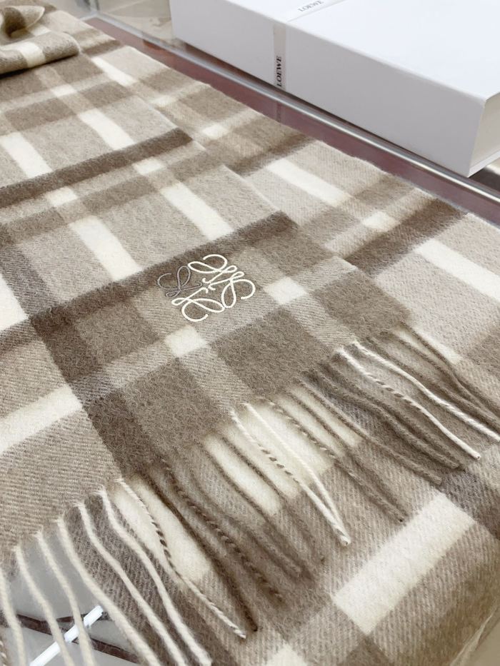 Streetwear Scarf Loewe 329729 SIZE:30㎝*180cm