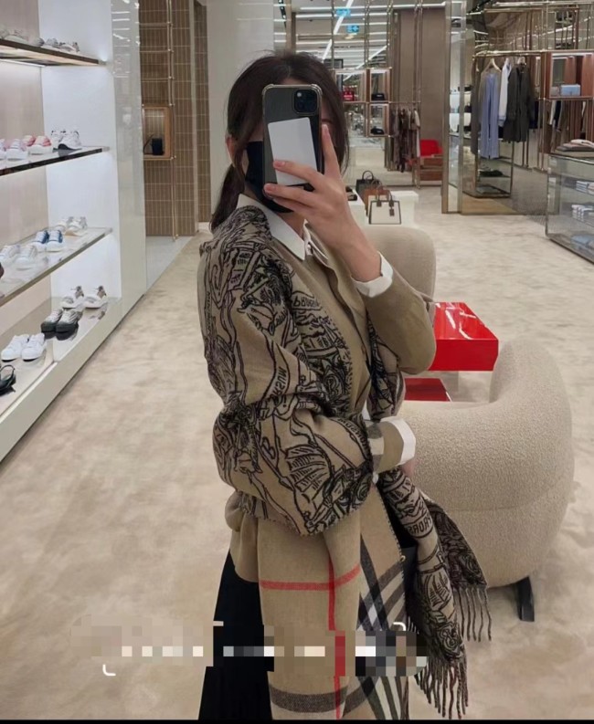 Streetwear Scarf BURBERRY  329735 SIZE:210*45cm