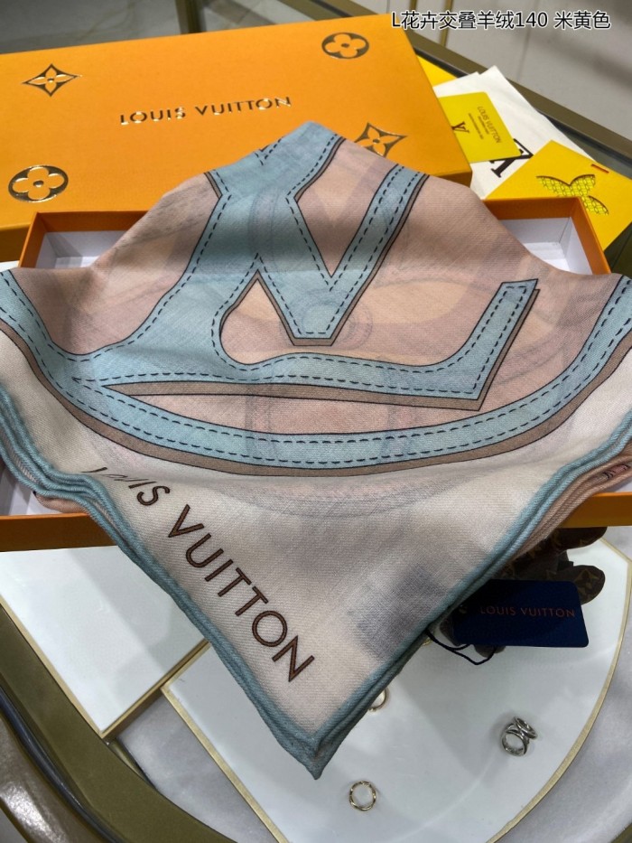 Streetwear Scarf LV  329727 SIZE:140*140cm