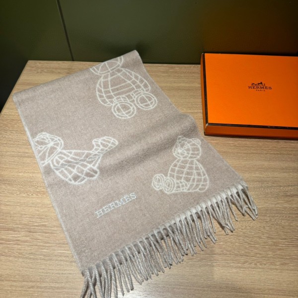 Streetwear Scarf Hermes   329669 size：30x180cm