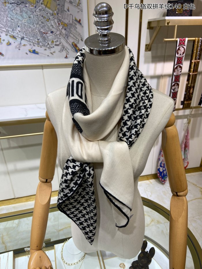 Streetwear Scarf Dior 329705 SIZE:140*140cm