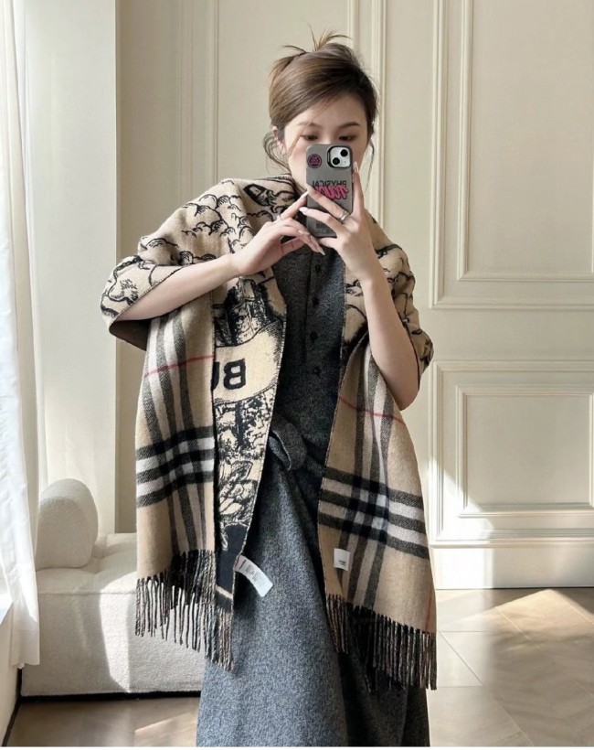 Streetwear Scarf BURBERRY 329732 size：45*210cm