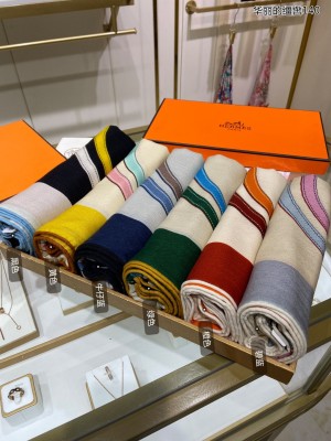 Streetwear Scarf Hermes   329675 size：140cm*140cm