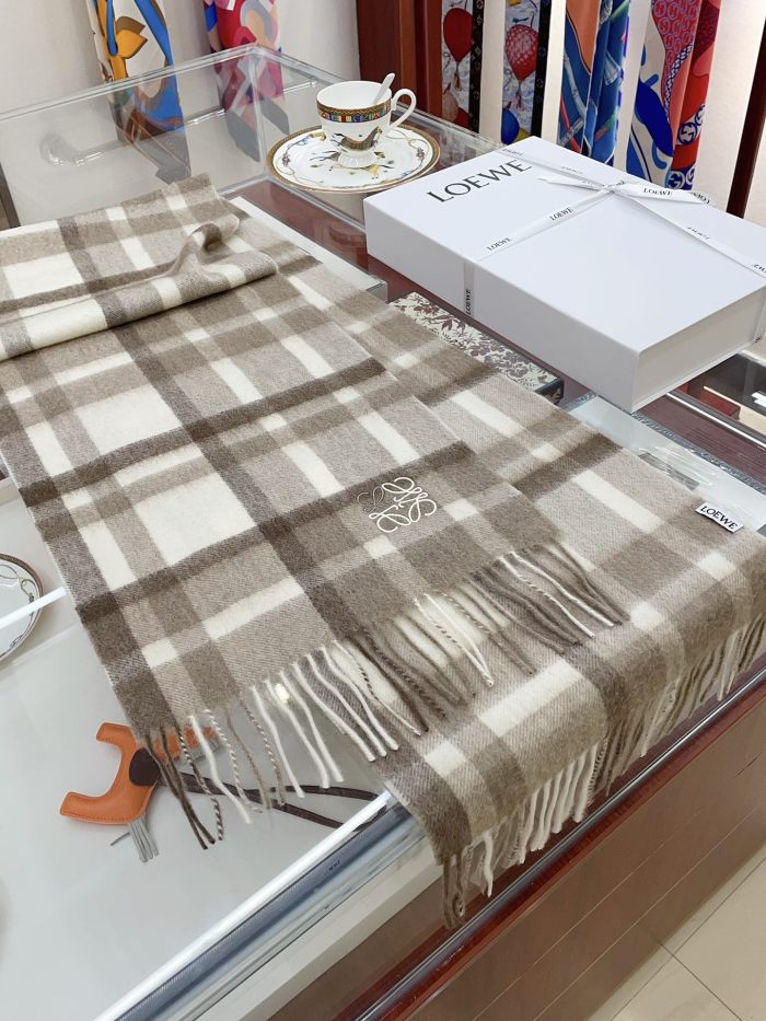 Streetwear Scarf Loewe 329729 SIZE:30㎝*180cm