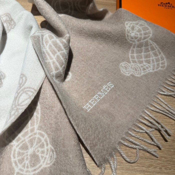 Streetwear Scarf Hermes   329669 size：30x180cm