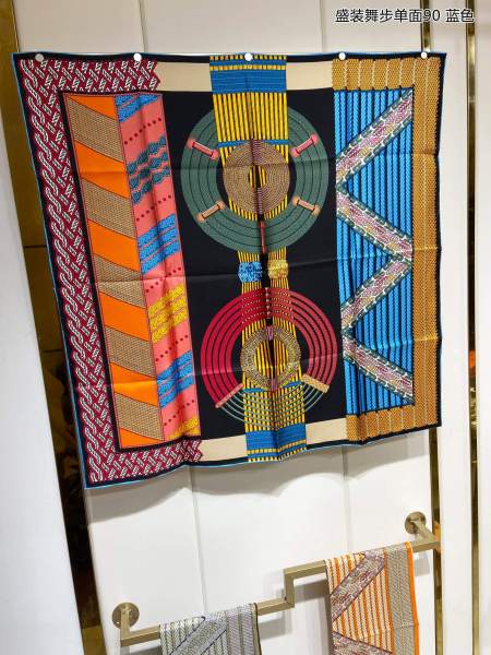 Streetwear Scarf Hermes   329692 size：90cm*90cm