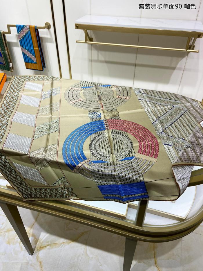 Streetwear Scarf Hermes   329693 size：90cm*90cm